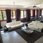 Chambre D'Hote La Chataigneraie * Sahorre